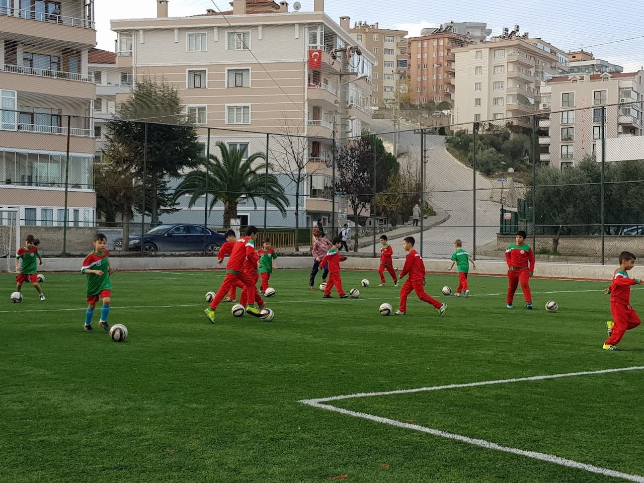 Halı Saha (4) 2