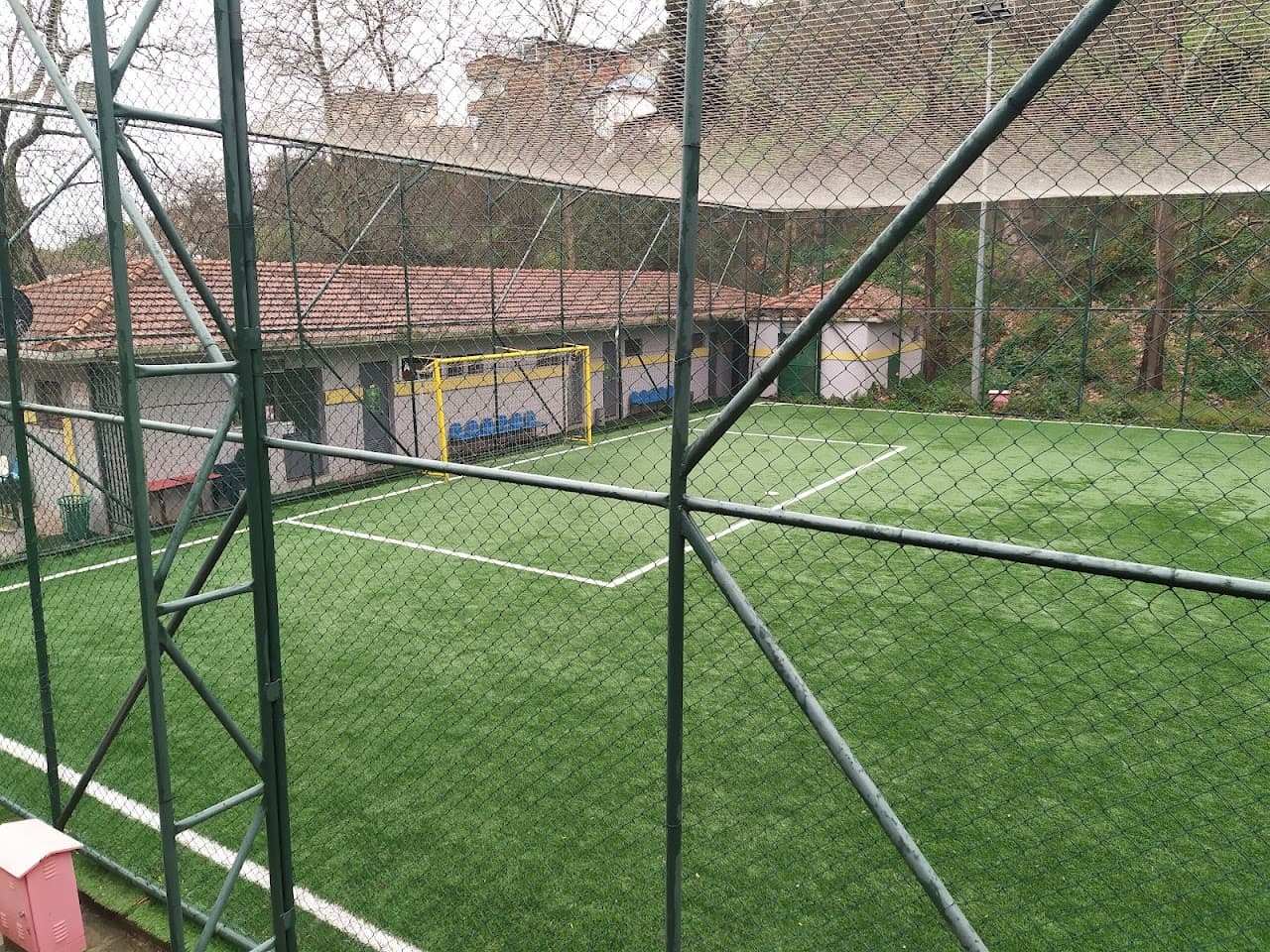 Çınaraltı Halı Saha 5