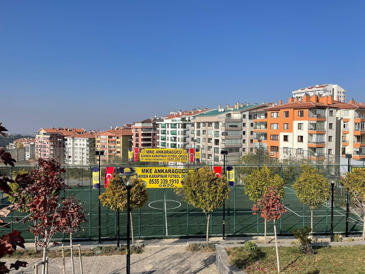 Dikmen Karapınar halı saha