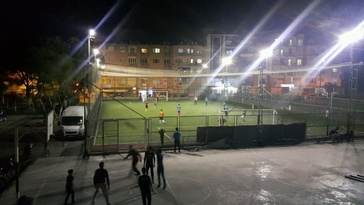Turgutlu Lisesi Halı Sahası