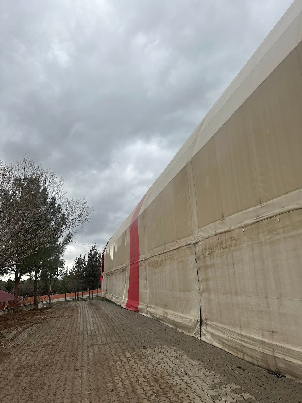 Çakır Sosyal Kapalı Halı Saha
