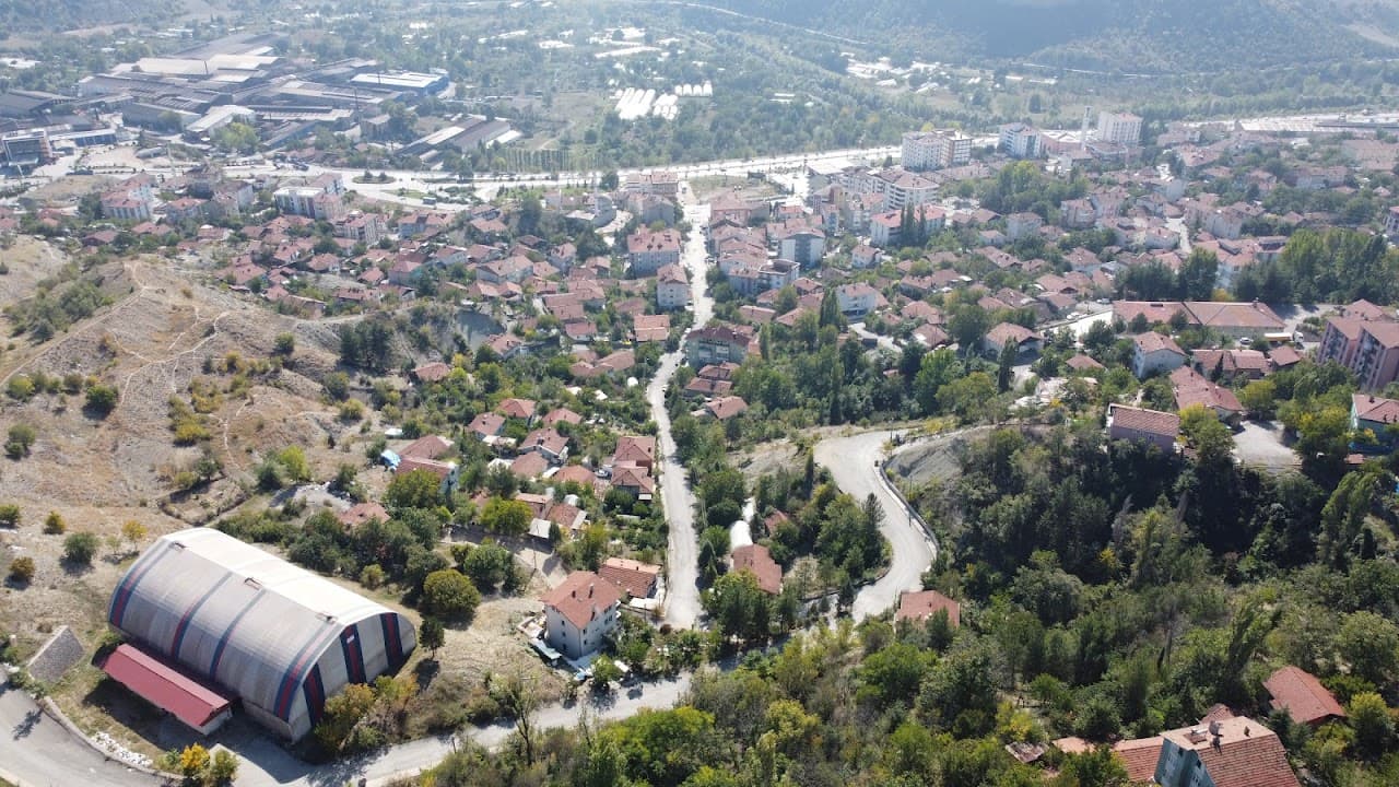 Kayalar halı saha 2