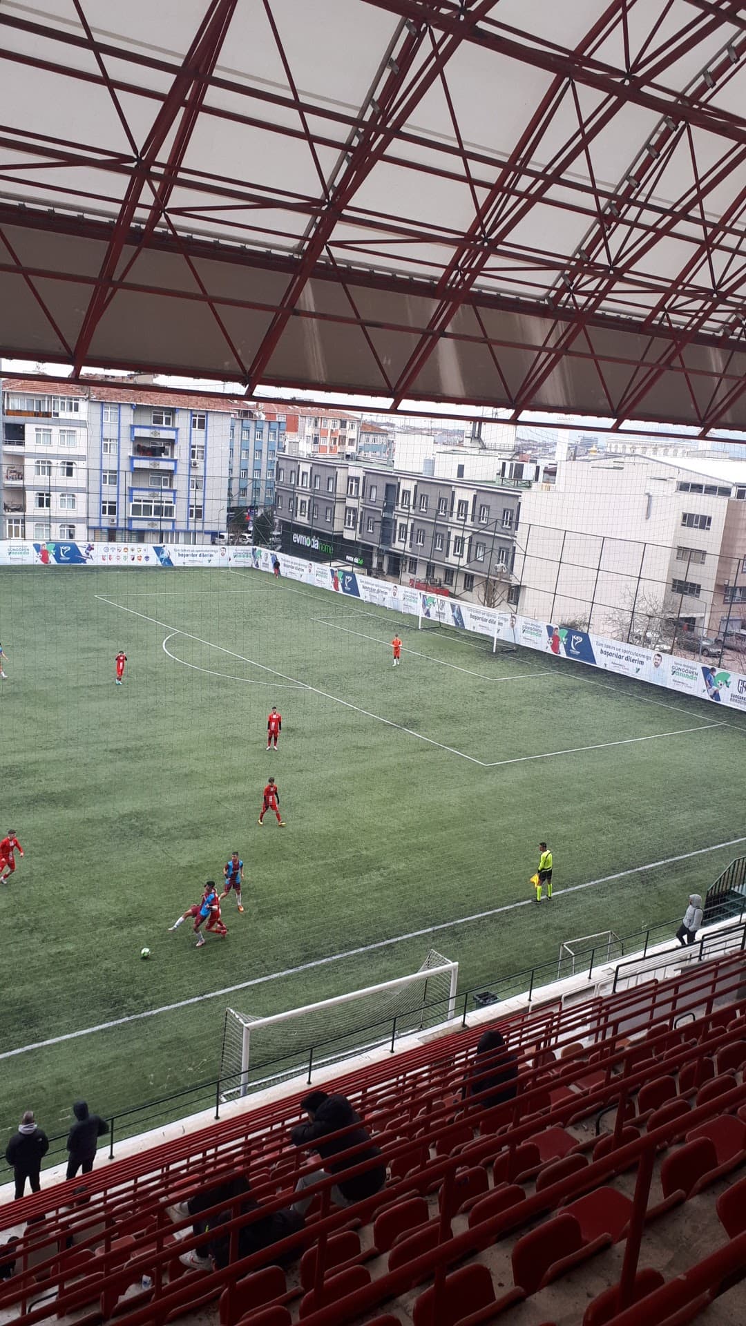Güngörenspor Futbol Sahası