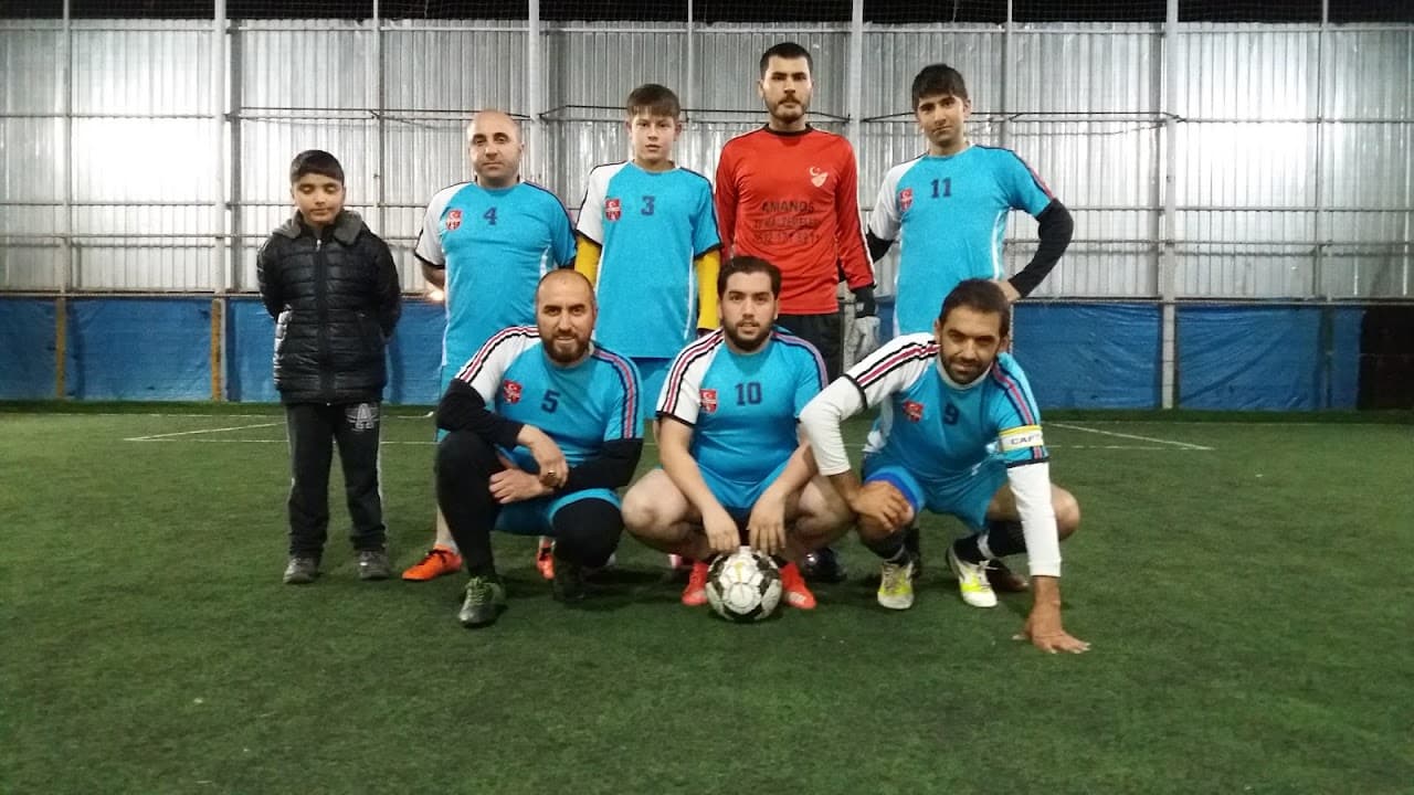 Kuzuculu Kapalı Halı Saha