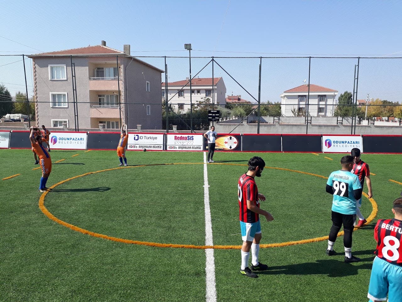 Halı Saha (2)