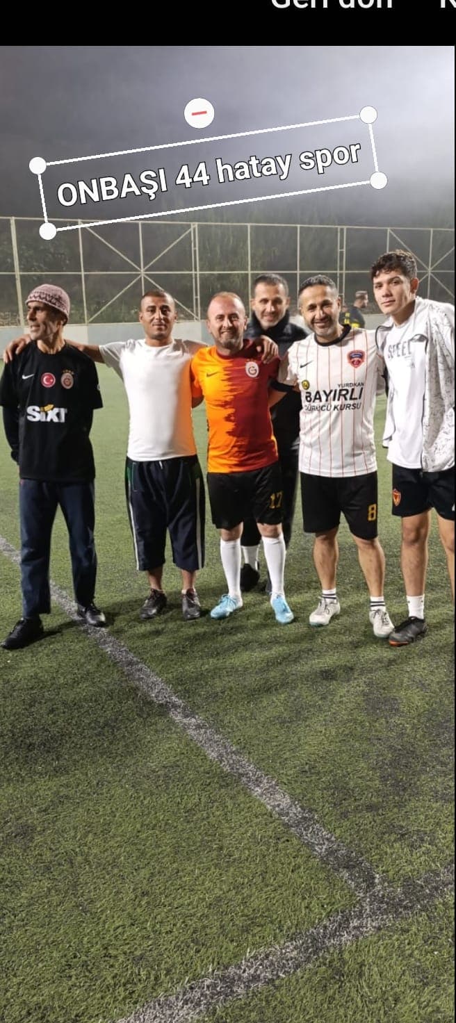 Defne belediyesi Sümerler halı saha 2