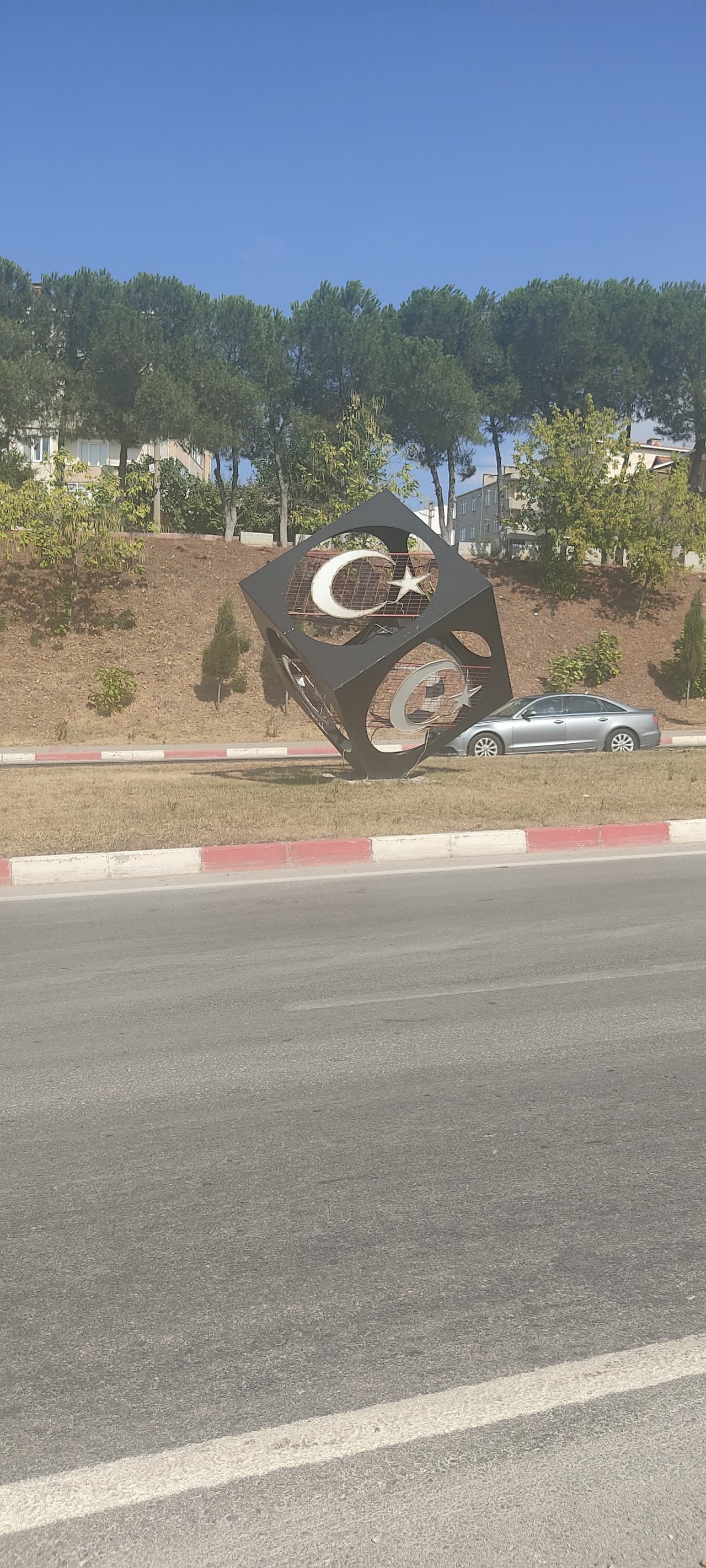Gazi Mustafa Kemal Gençlik Spor Merkezi 3