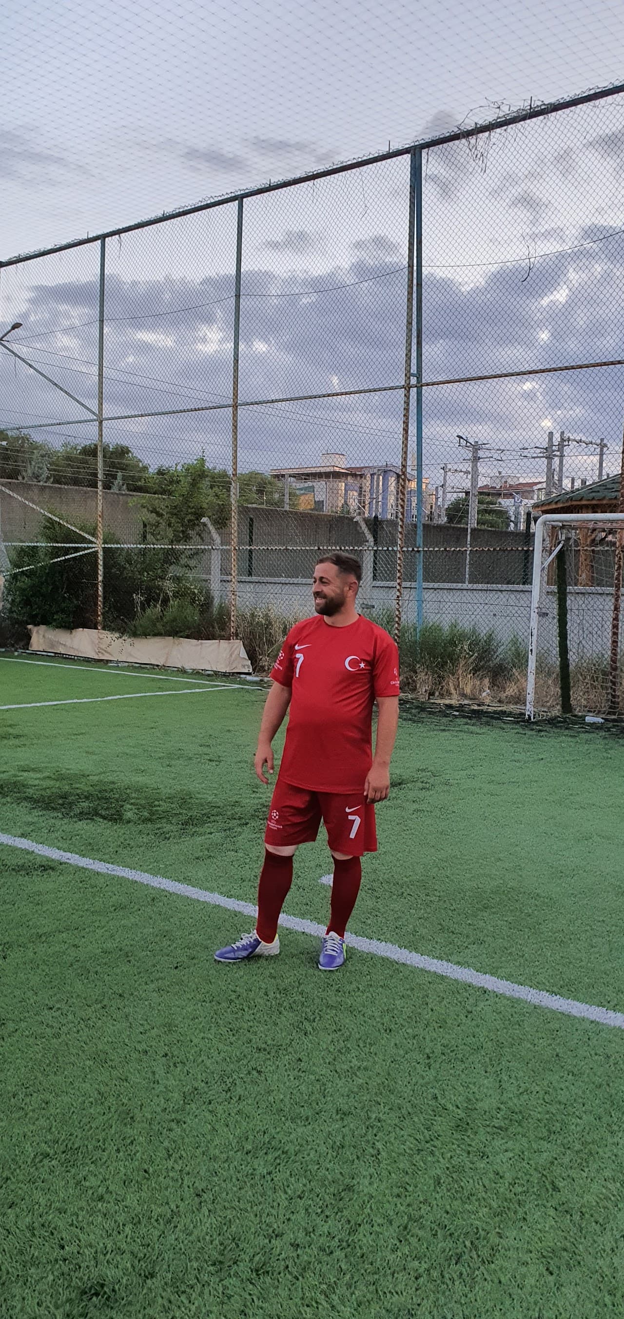 AYDOĞAN ÜLKÜ HALISAHA