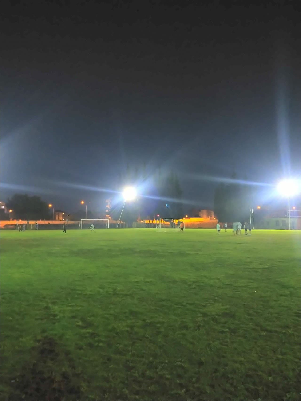 Döşemealtı Futbol Sahası