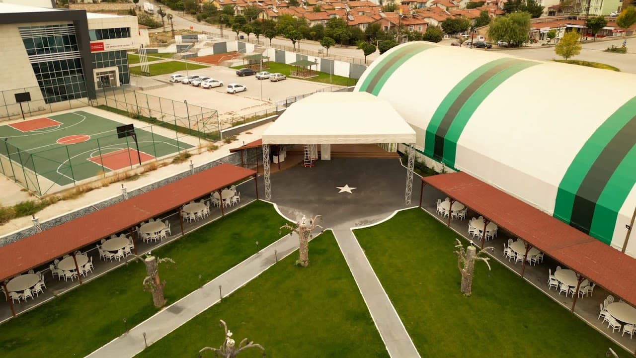 ÖZGÜN CENTER KIR DÜĞÜN SALONU & RESTAURANT