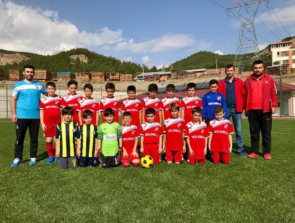 Tosya Sentetik Çim Saha