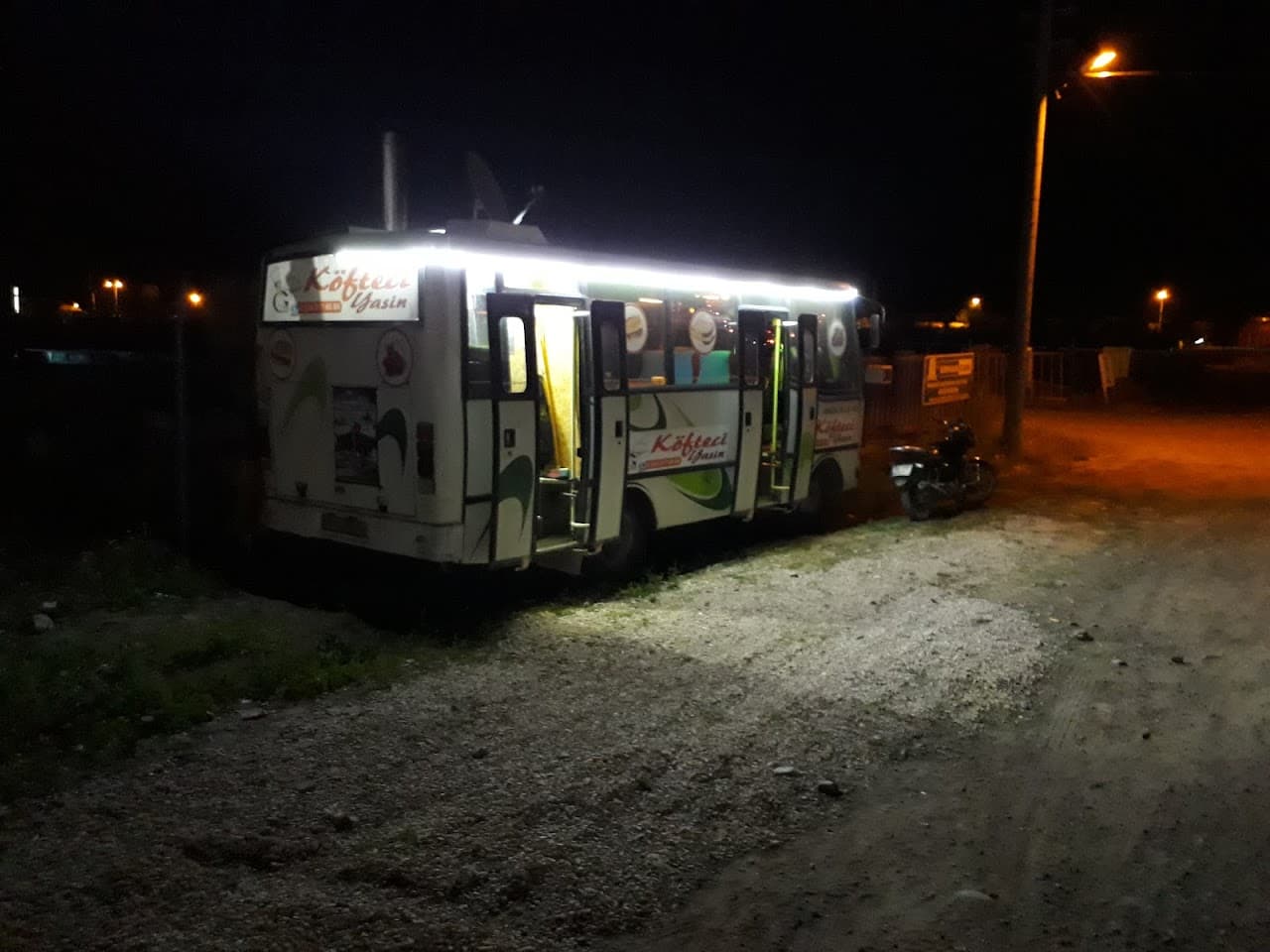 Halı Saha (4) 5