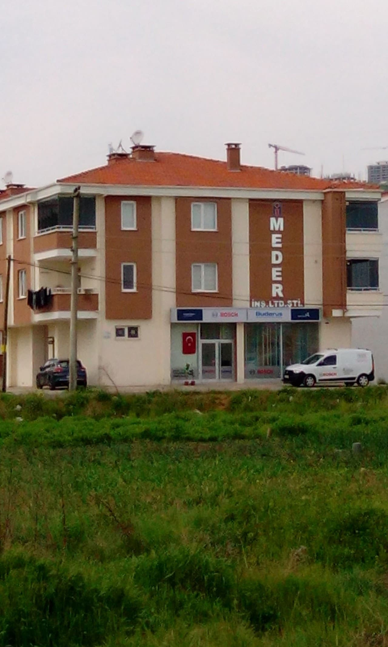 Çimen Halısaha