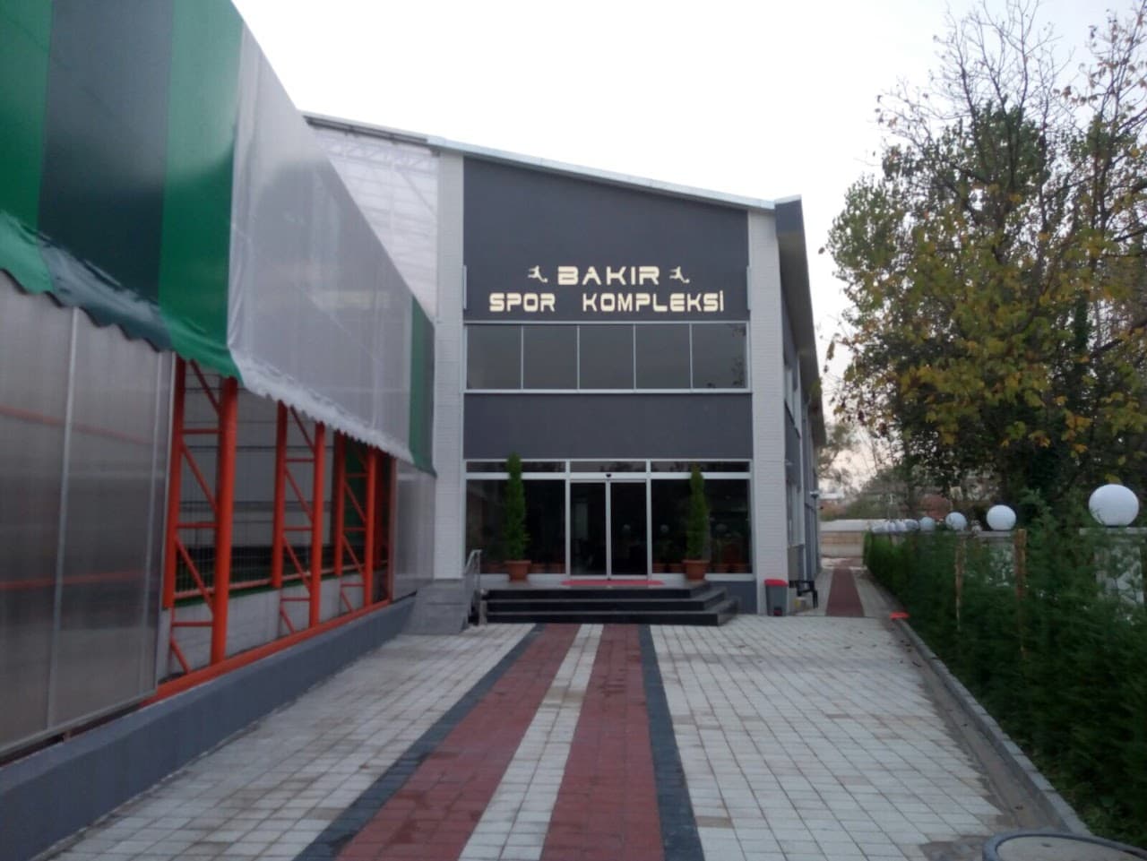 TEPE SPOR KOMPLEKSİ