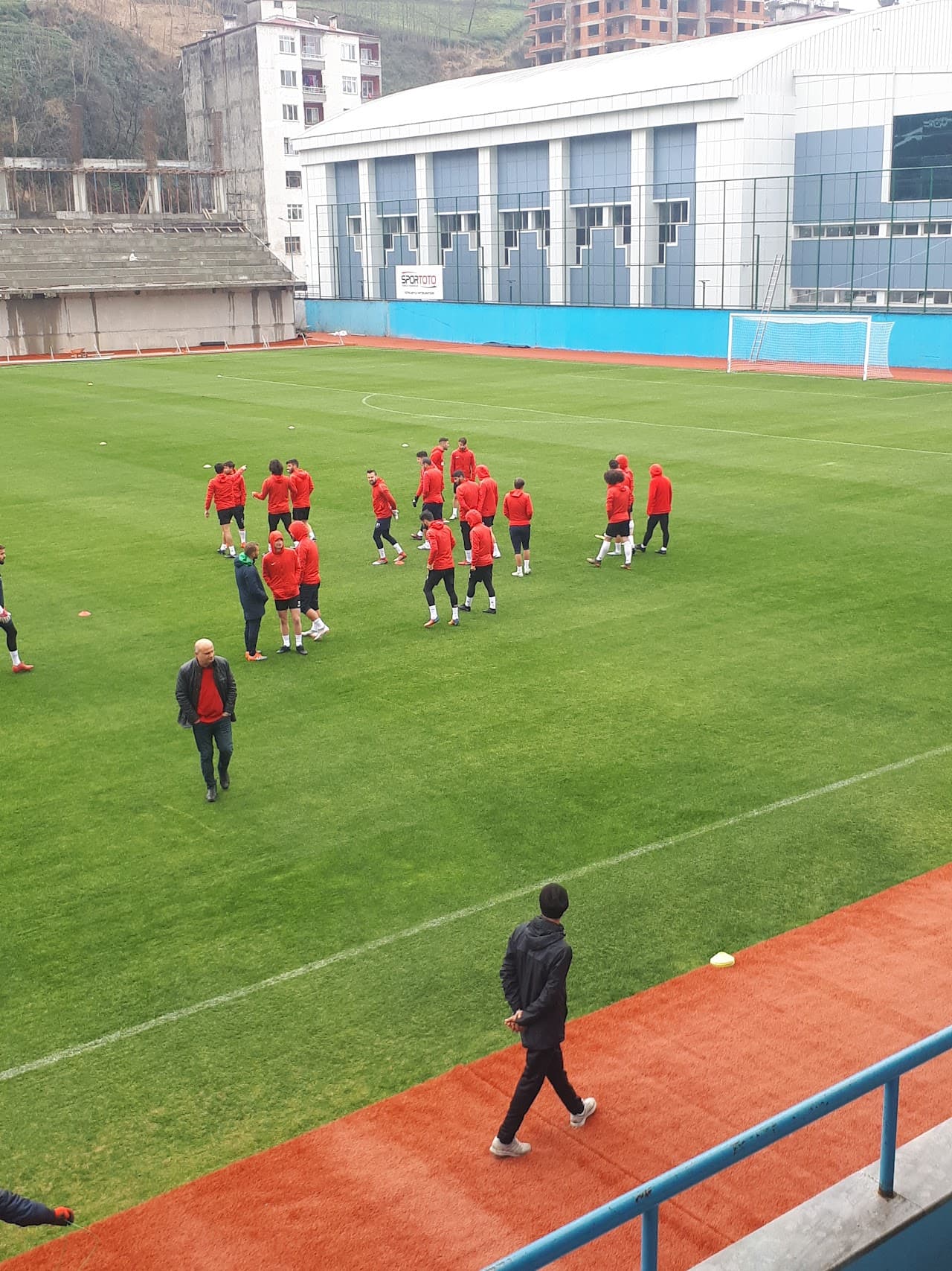 Pazar İlçe Stadyumu 3