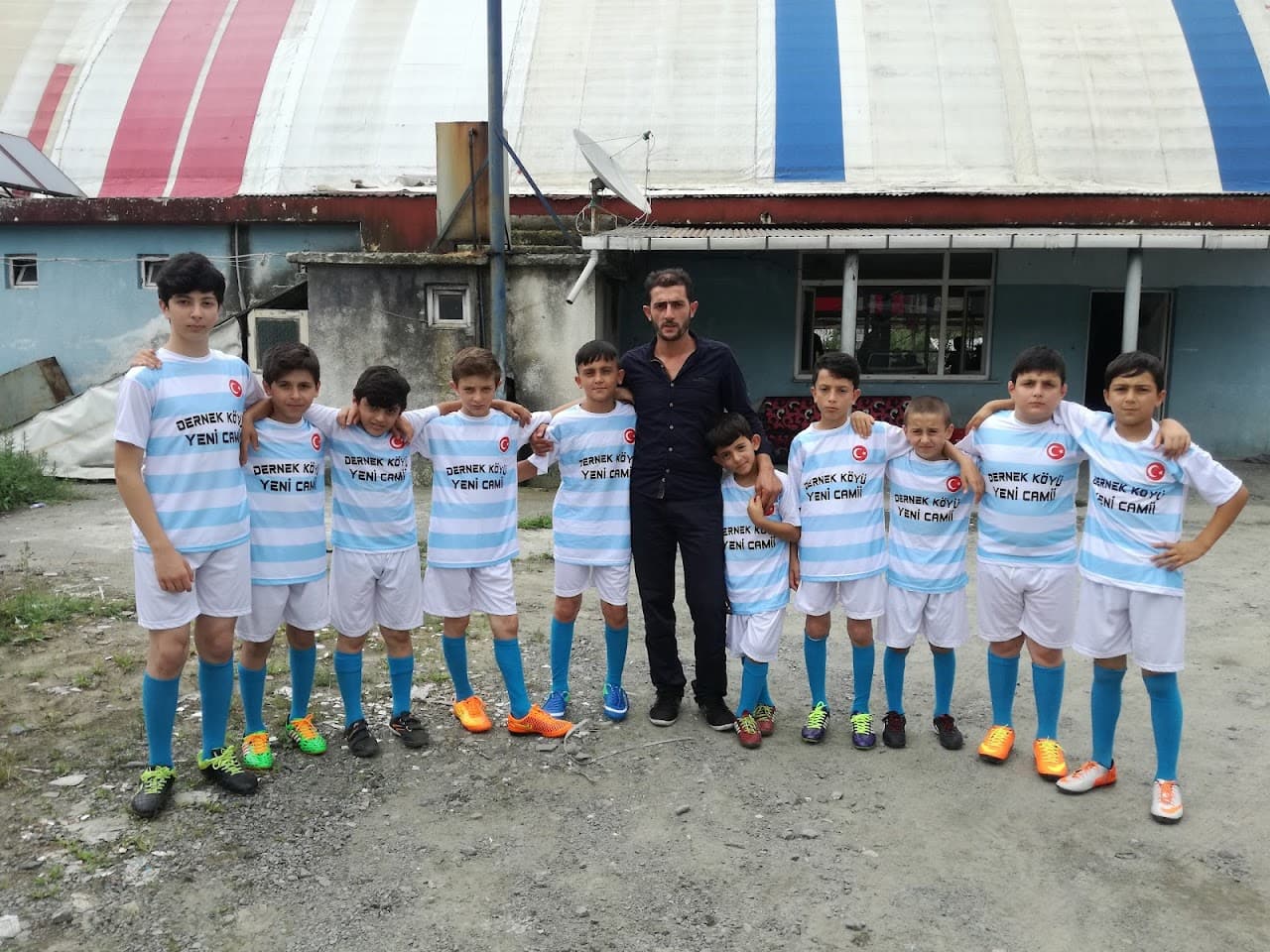 Pazar İlçe Stadyumu 5