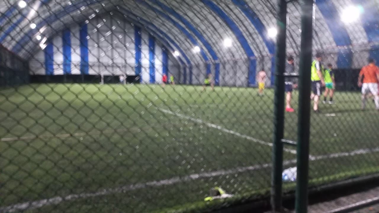Öz-pir Halı Saha 5