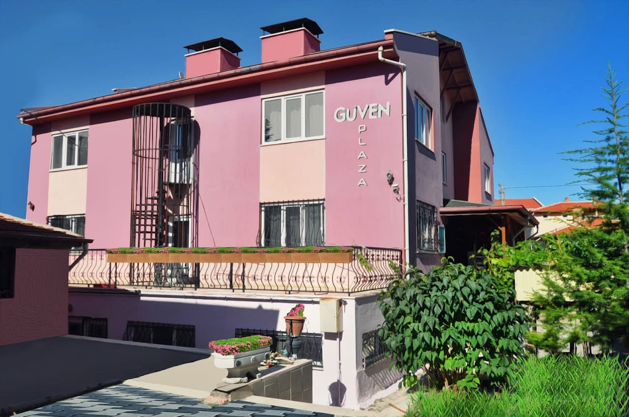 Bolvadin Güven Plaza Kız Öğrenci Yurdu