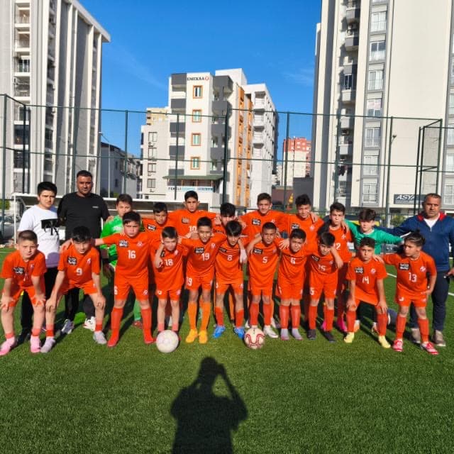 Akdeniz Halı Saha 3