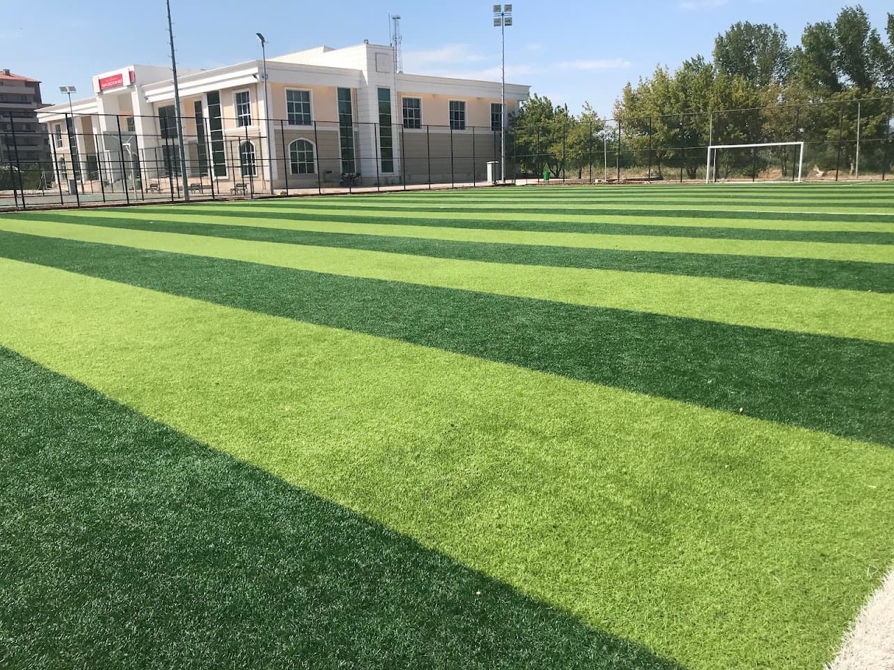 Futbol Sahası (4)