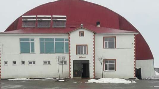 KARDEŞLER HALISAHA VE CAFETERYA