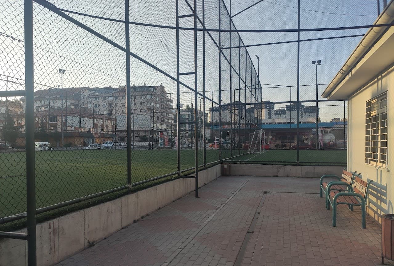Mamak Belediyesi Gülveren Halısaha Tesisleri