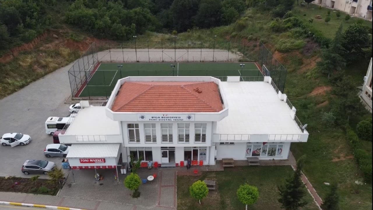 Toki Halı Saha