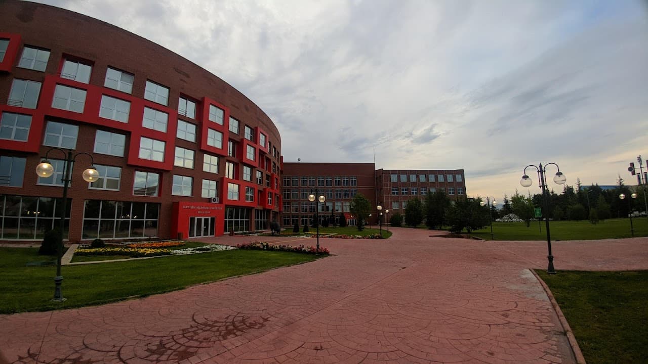 Anadolu Üniversitesi Spor Tesisleri 4